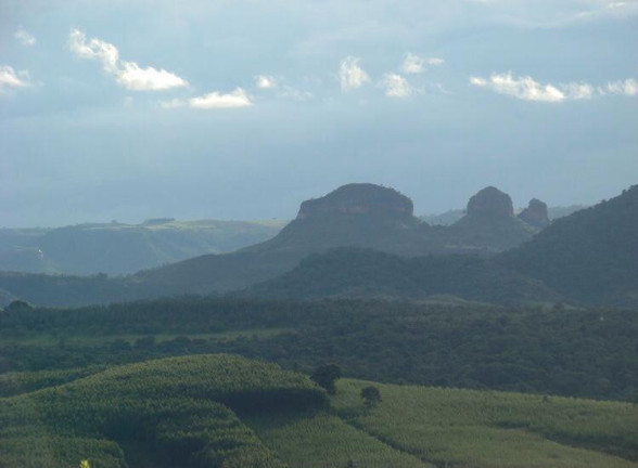 Imagem Chácara à Venda, 35.000 m² em Rural - Bofete Imagem Chácara à Venda, 35.000 m² em Rural - Bofete