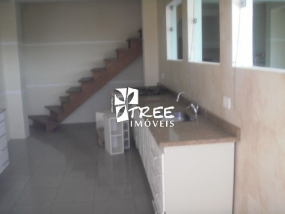 Imagem Casa com 3 Quartos à Venda, 293 m² em Arujá Country Club - Arujá Imagem Casa com 3 Quartos à Venda, 293 m² em Arujá Country Club - Arujá
