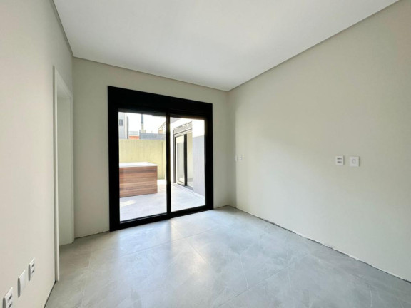 Imagem Casa com 3 Quartos à Venda,  em -- - Xangri-la