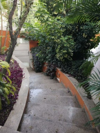 Imagem Casa com 4 Quartos à Venda, 250 m² em Pinheiros - São Paulo Imagem Casa com 4 Quartos à Venda, 250 m² em Pinheiros - São Paulo