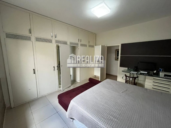 Imagem Casa com 4 Quartos à Venda, 468 m² em Mercês - Uberaba Imagem Casa com 4 Quartos à Venda, 468 m² em Mercês - Uberaba