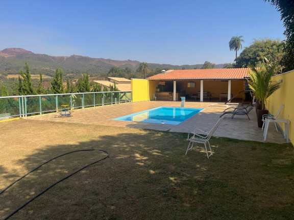 Chácara com 6 Quartos à Venda,  em Alto Boa Vista - Mateus Leme