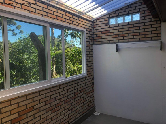 Imagem Casa com 2 Quartos à Venda, 89 m² em Piá - Nova Petrópolis