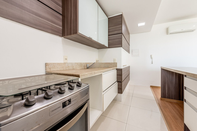 Imagem Apartamento com 1 Quarto à Venda, 57 m² em Três Figueiras - Porto Alegre Imagem Apartamento com 1 Quarto à Venda, 57 m² em Três Figueiras - Porto Alegre