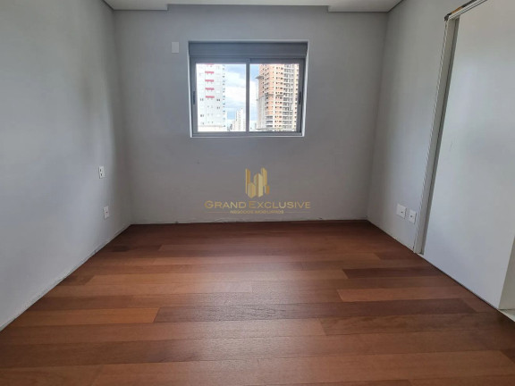 Imagem Cobertura com 4 Quartos à Venda, 204 m² em Centro - Balneário Camboriú