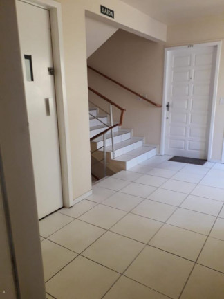 Imagem Imóvel com 2 Quartos para Temporada, 70 m² em Meia Praia - Itapema Imagem Imóvel com 2 Quartos para Temporada, 70 m² em Meia Praia - Itapema