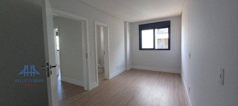 Imagem Apartamento com 3 Quartos à Venda, 123 m² em Agronômica - Florianópolis Imagem Apartamento com 3 Quartos à Venda, 123 m² em Agronômica - Florianópolis