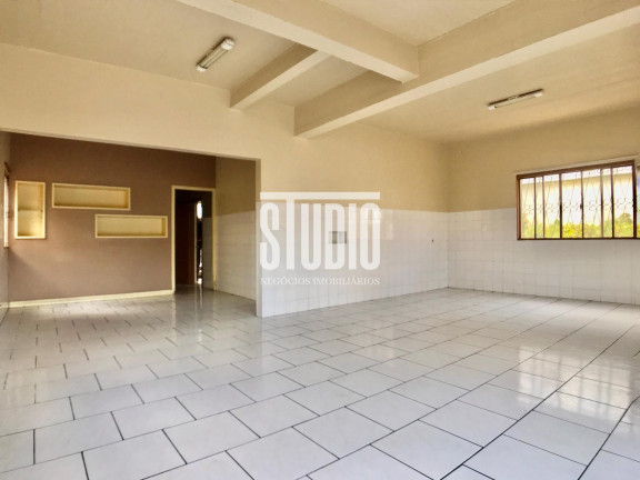 Imagem Casa com 3 Quartos à Venda, 192 m² em Centro - Carlos Barbosa Imagem Casa com 3 Quartos à Venda, 192 m² em Centro - Carlos Barbosa
