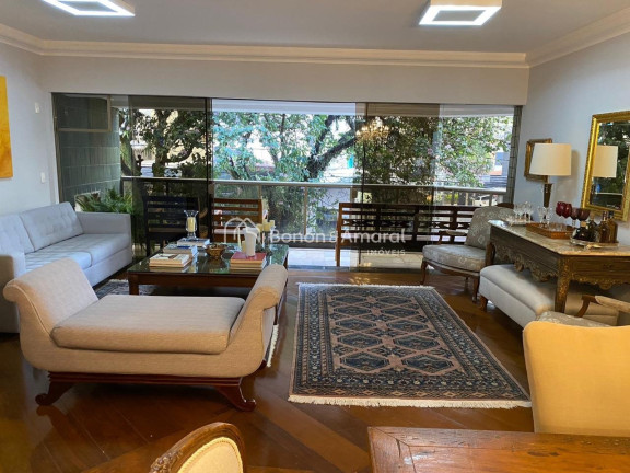 Apartamento com 3 Quartos à Venda, 220 m² em Cambuí - Campinas