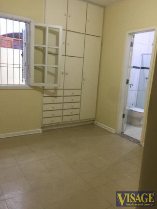 Imagem Casa com 3 Quartos à Venda, em Pq. Brasil - Jacareí Imagem Casa com 3 Quartos à Venda, em Pq. Brasil - Jacareí