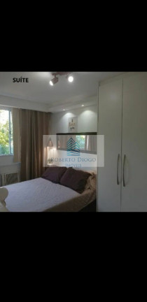 Imagem Imóvel com 2 Quartos à Venda, 54 m² em Camorim - Rio De Janeiro Imagem Imóvel com 2 Quartos à Venda, 54 m² em Camorim - Rio De Janeiro
