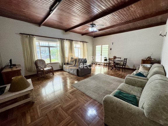 Casa com 3 Quartos à Venda, 438 m² em Vila Adyana - São José Dos Campos