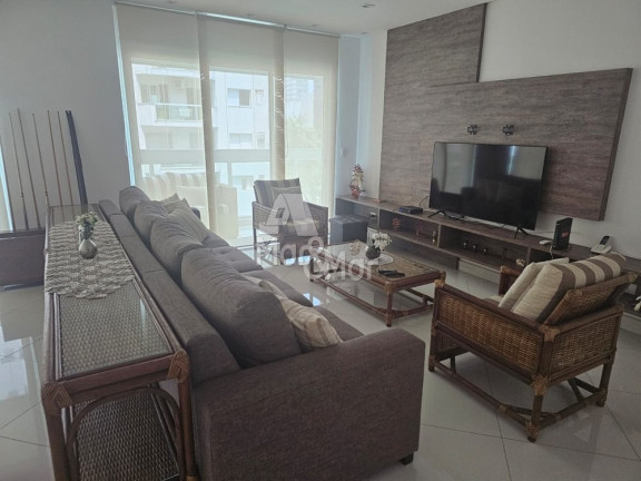 Imagem Apartamento com 3 Quartos à Venda, 176 m² em Pitangueiras - Guarujá
