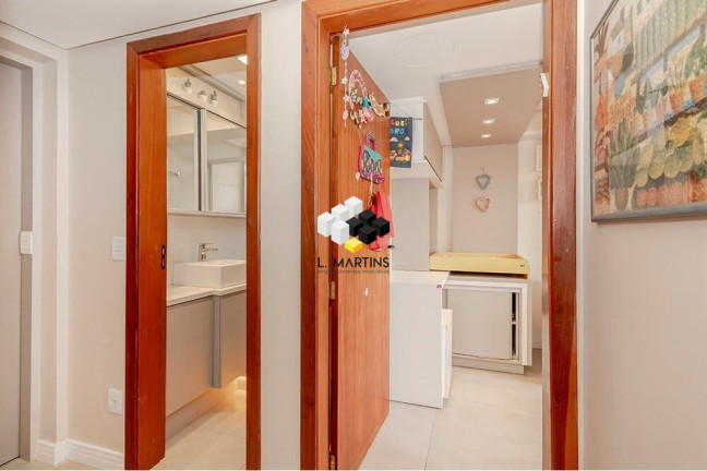 Imagem Cobertura com 3 Quartos à Venda, 180 m² em Santa Cecília - Porto Alegre Imagem Cobertura com 3 Quartos à Venda, 180 m² em Santa Cecília - Porto Alegre