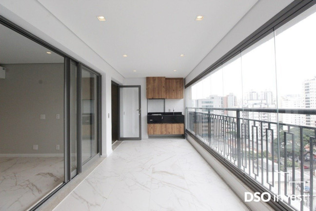 Apartamento com 3 Quartos para Alugar, 149 m² em Moema - São Paulo