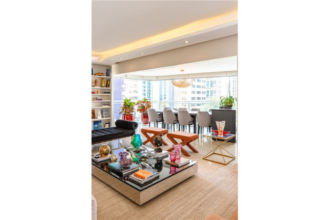 Imagem Apartamento com 3 Quartos à Venda, 187 m² em Moema - São Paulo