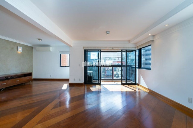 Imagem Apartamento com 3 Quartos à Venda, 191 m² em Pinheiros - São Paulo Imagem Apartamento com 3 Quartos à Venda, 191 m² em Pinheiros - São Paulo