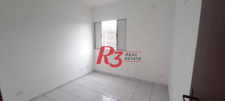 Imagem Sobrado com 3 Quartos à Venda, 300 m² em Areia Branca - Santos Imagem Sobrado com 3 Quartos à Venda, 300 m² em Areia Branca - Santos