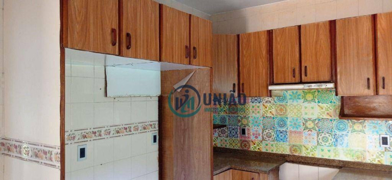 Imagem Casa com 4 Quartos à Venda, 320 m² em Maria Paula - São Gonçalo Imagem Casa com 4 Quartos à Venda, 320 m² em Maria Paula - São Gonçalo