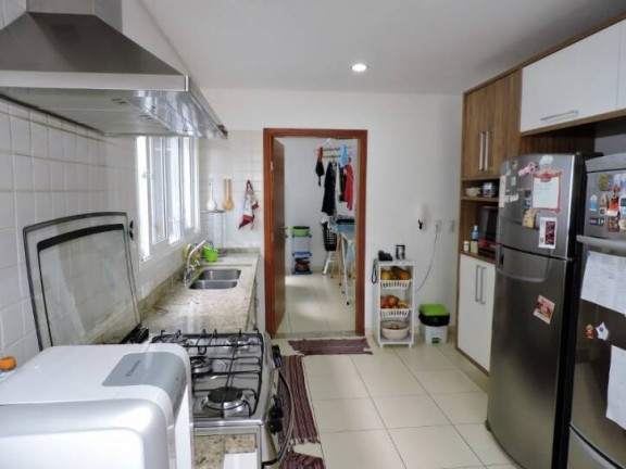 Imagem Casa de Condomínio com 4 Quartos à Venda,  em Golf Gardens - Carapicuíba