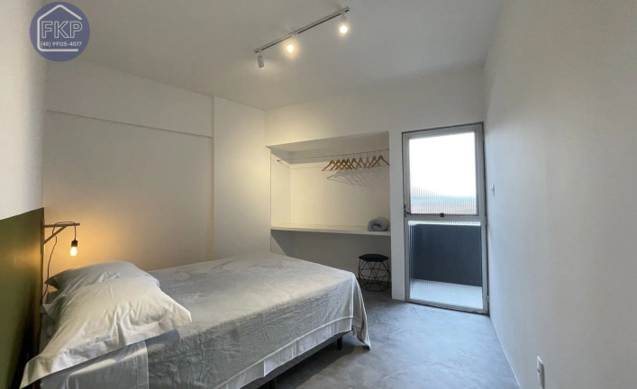 Imagem Apartamento com 2 Quartos à Venda, 74 m² em Centro - Itajaí