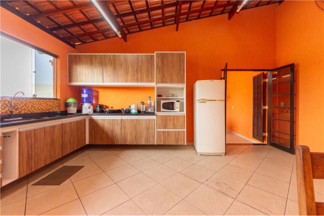 Imagem Casa com 3 Quartos à Venda, em Vila Antonieta - São Paulo Imagem Casa com 3 Quartos à Venda, em Vila Antonieta - São Paulo