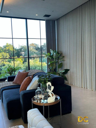 Imagem Casa de Condomínio com 4 Quartos à Venda, 370 m² em Ribeirão Do Lipa - Cuiabá