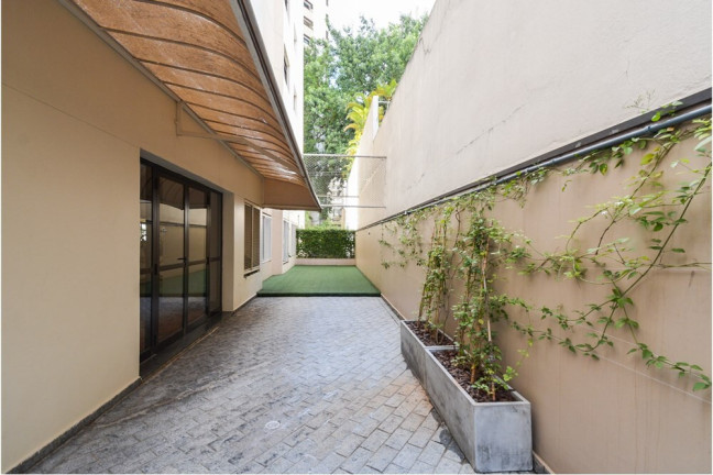 Imagem Imóvel com 2 Quartos à Venda, 57 m² em Moema - São Paulo