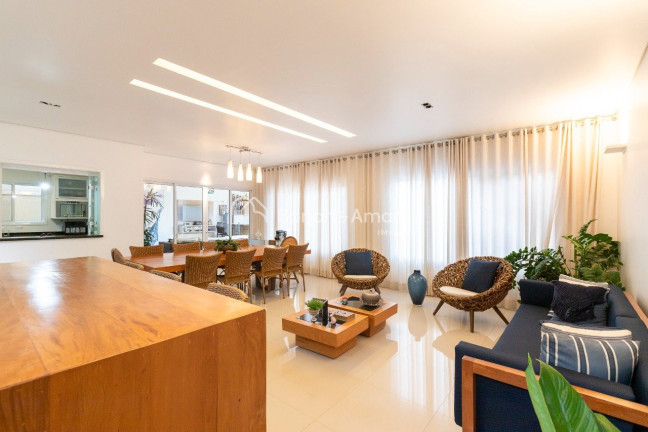 Casa de Condomínio com 3 Quartos à Venda, 300 m² em Betel - Paulínia