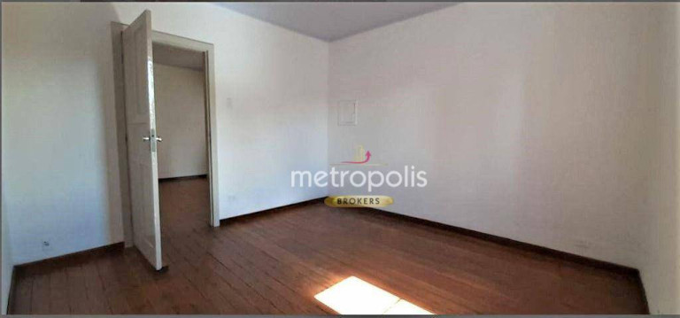 Imagem Casa com 1 Quarto à Venda, 140 m² em Olímpico - São Caetano Do Sul Imagem Casa com 1 Quarto à Venda, 140 m² em Olímpico - São Caetano Do Sul