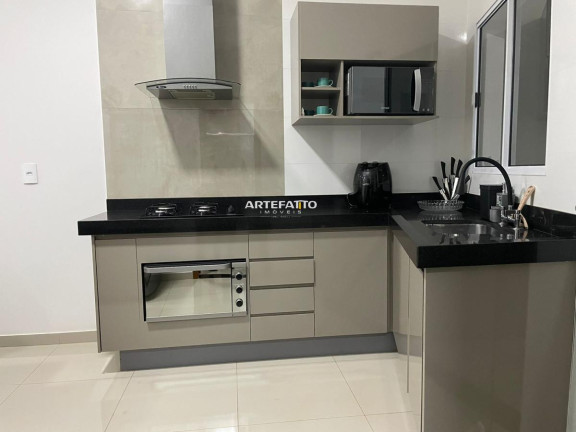 Apartamento com 3 Quartos à Venda, 83 m²