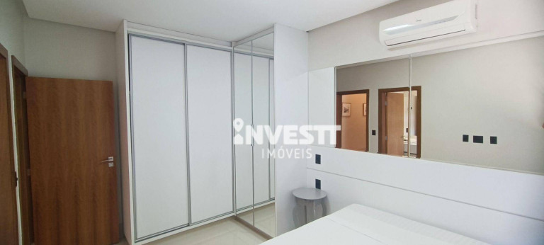 Imagem Casa com 4 Quartos à Venda, 242 m² em Portal Do Sol Green - Goiânia