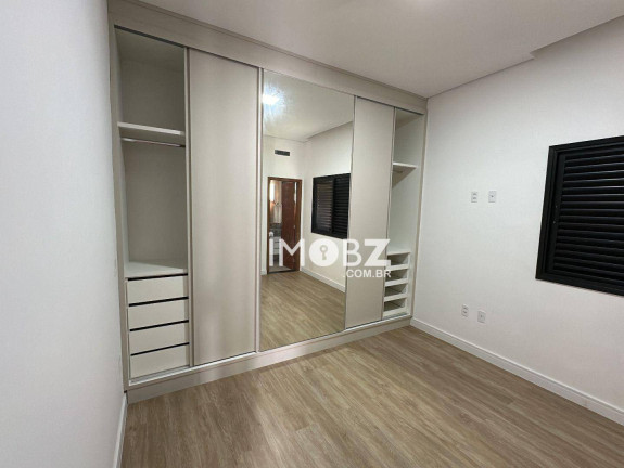 Imagem Imóvel com 3 Quartos à Venda, 229 m² em Condomínio Residencial Euroville Ii - Bragança Paulista Imagem Imóvel com 3 Quartos à Venda, 229 m² em Condomínio Residencial Euroville Ii - Bragança Paulista