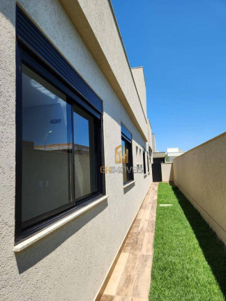Imagem Casa com 4 Quartos à Venda, 210 m² em Residencial Goiânia Golfe Clube - Goiânia Imagem Casa com 4 Quartos à Venda, 210 m² em Residencial Goiânia Golfe Clube - Goiânia