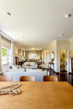 Imagem Casa com 4 Quartos à Venda, 400 m² em Tamboré - Santana De Parnaíba Imagem Casa com 4 Quartos à Venda, 400 m² em Tamboré - Santana De Parnaíba