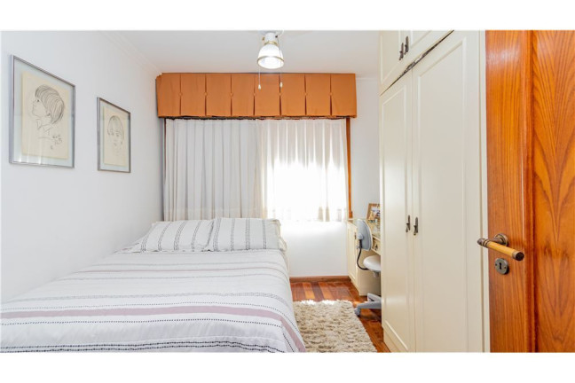Imagem Imóvel com 4 Quartos à Venda, em Bela Vista - Porto Alegre Imagem Imóvel com 4 Quartos à Venda, em Bela Vista - Porto Alegre