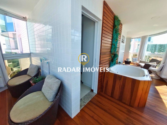 Imagem Cobertura com 3 Quartos à Venda, 220 m² em Centro - Cabo Frio