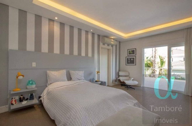 Imagem Casa com 4 Quartos à Venda, 1.500 m² em Alphaville - Santana De Parnaíba Imagem Casa com 4 Quartos à Venda, 1.500 m² em Alphaville - Santana De Parnaíba