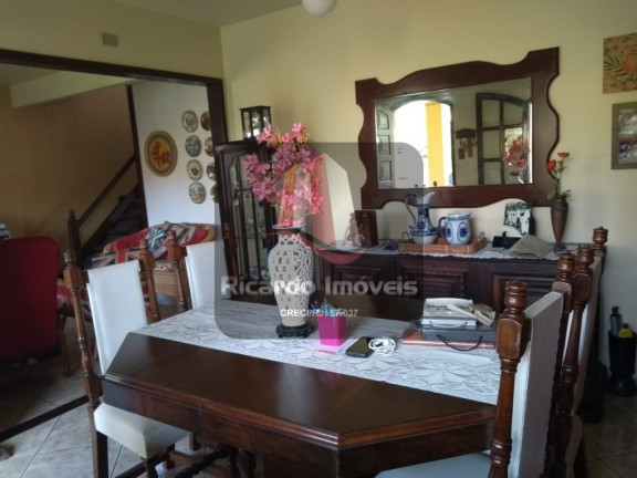 Imagem Imóvel com 4 Quartos à Venda, 475 m² em Peró - Cabo Frio