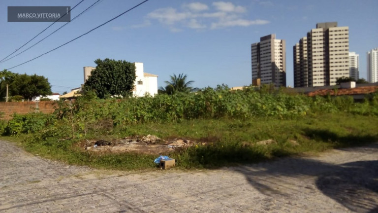 Terreno à Venda, 760 m² em Ponta Negra - Natal