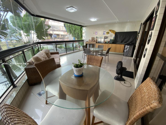 Imagem Apartamento com 4 Quartos à Venda, 220 m² em Rio De Janeiro Imagem Apartamento com 4 Quartos à Venda, 220 m² em Rio De Janeiro
