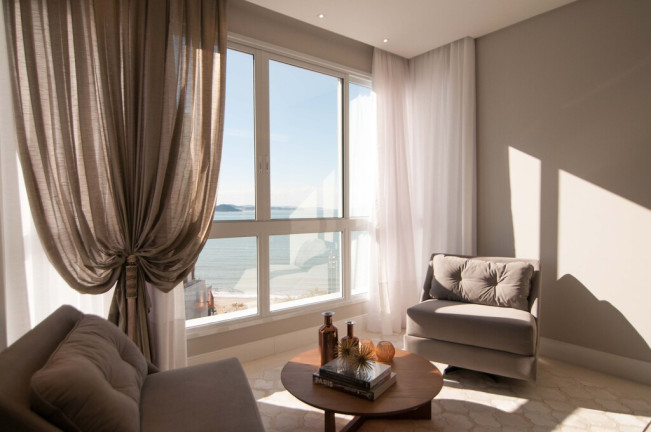 Imagem Apartamento com 4 Quartos à Venda, 153 m² Imagem Apartamento com 4 Quartos à Venda, 153 m²