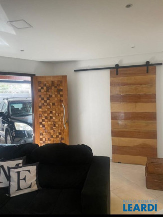 Imagem Casa com 3 Quartos à Venda, 125 m² em Vila Camilópolis - Santo André
