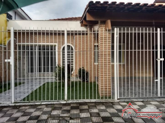 Casa com 3 Quartos à Venda, 1 m² em Centro - Jacareí