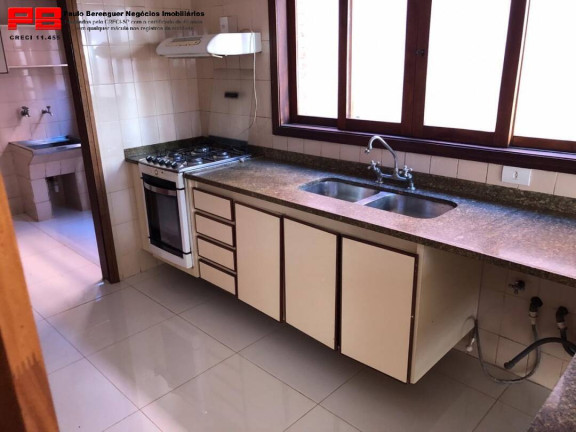 Imagem Sobrado com 3 Quartos para Alugar, 380 m² em Jardim Morumbi - São Paulo Imagem Sobrado com 3 Quartos para Alugar, 380 m² em Jardim Morumbi - São Paulo