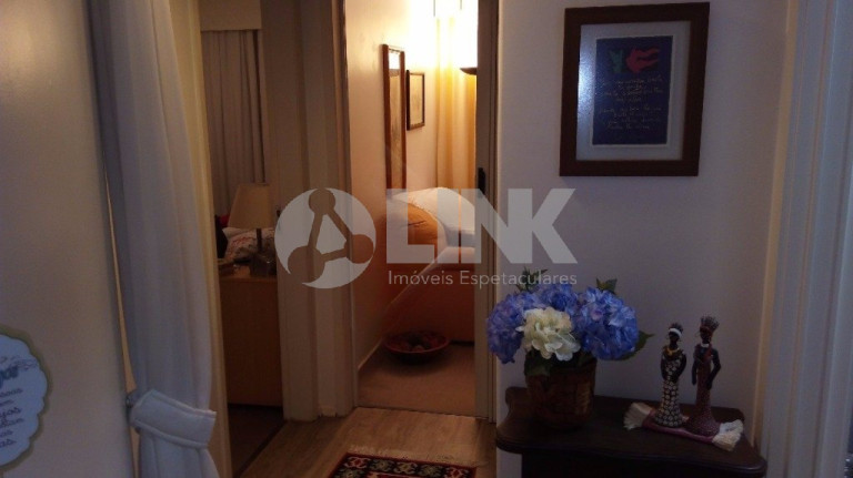 Imagem Apartamento com 2 Quartos à Venda, 63 m² em Santana - Porto Alegre Imagem Apartamento com 2 Quartos à Venda, 63 m² em Santana - Porto Alegre