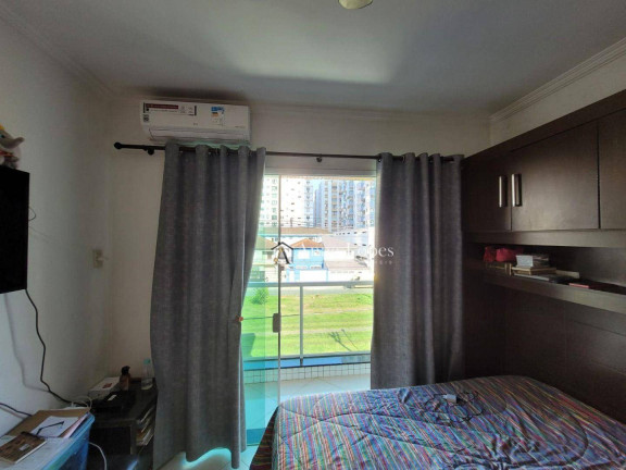 Imagem Casa com 4 Quartos à Venda, 200 m² em Marapé - Santos Imagem Casa com 4 Quartos à Venda, 200 m² em Marapé - Santos