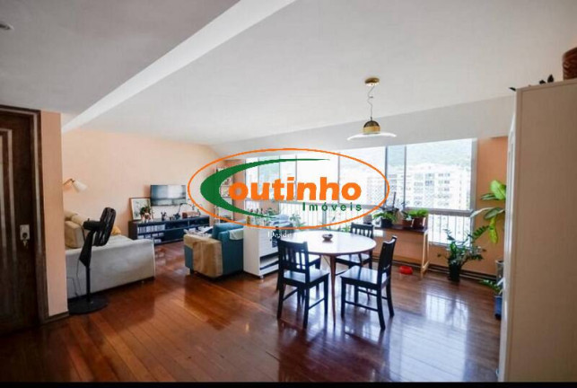 Imagem Apartamento com 4 Quartos à Venda, 167 m² em Tijuca - Rio De Janeiro Imagem Apartamento com 4 Quartos à Venda, 167 m² em Tijuca - Rio De Janeiro