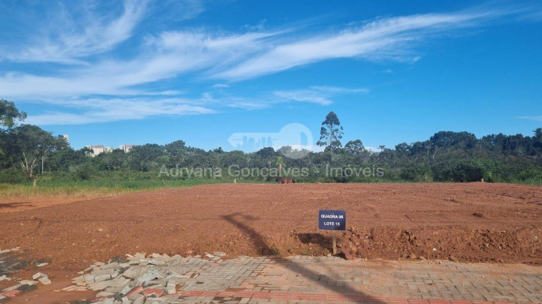 Imagem Terreno à Venda, 360 m² em Balneário Piçarras