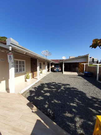 Imagem Casa com 2 Quartos à Venda, 324 m² em Itajuba - Barra Velha Imagem Casa com 2 Quartos à Venda, 324 m² em Itajuba - Barra Velha